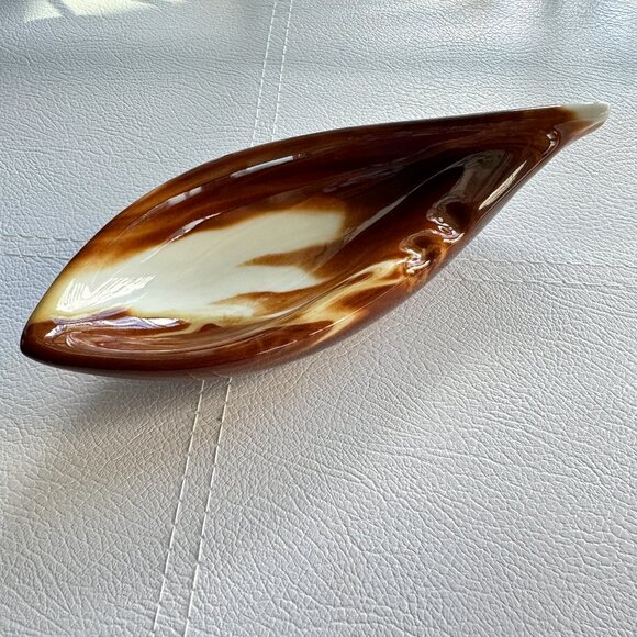 Ceramic Oblong Small Ashtray Trinket Dish Cream and Brown Glossy Leaf - Picture 6 of 6